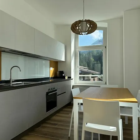103 Centro